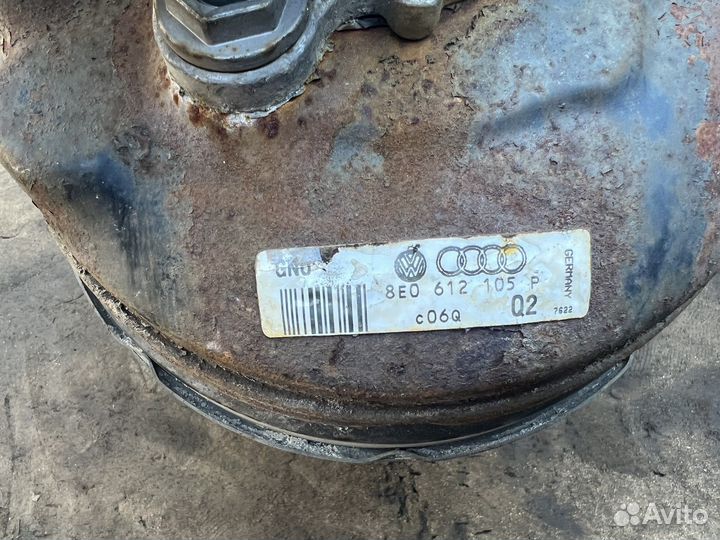 Вакуумник audi a4b6