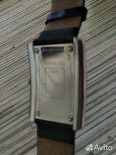 Часы movado Swiss Original