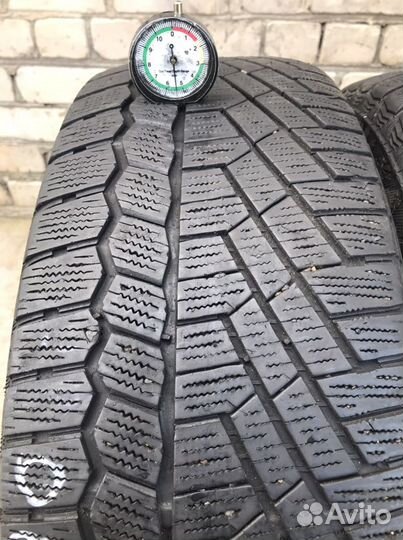 Continental ContiVikingContact 5 215/55 R17 98T