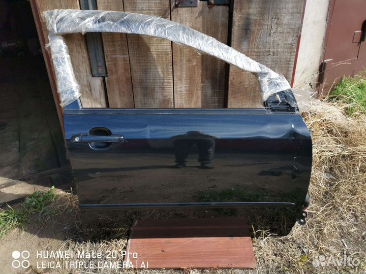 Двери правые corolla 120