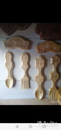 Резной сувенир