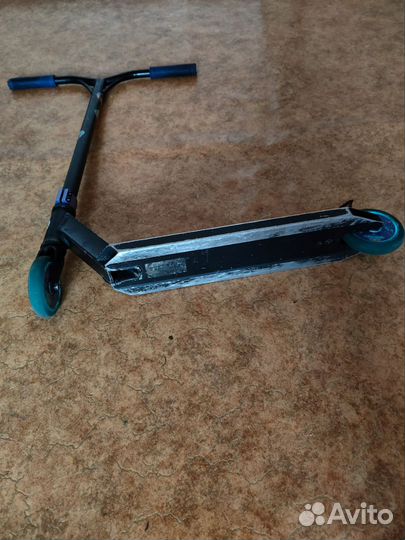 Трюковой самокат hipe