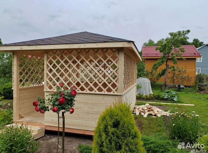 Беседка дачная