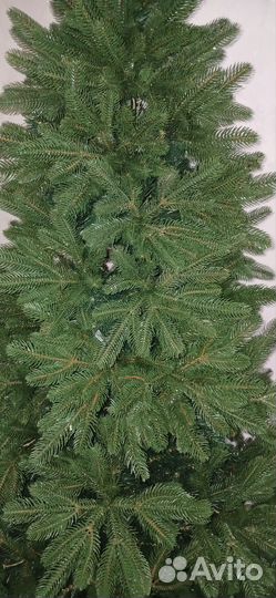 Ель искуственная литая 210 см
