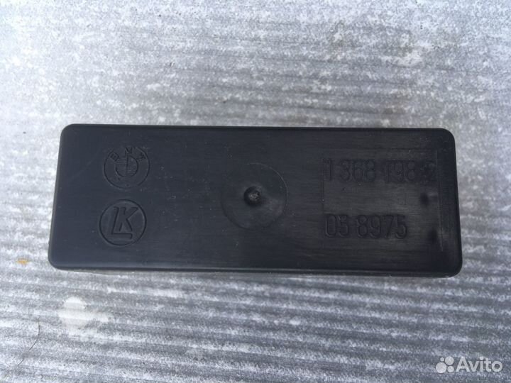 Реле стеклоочистителя Bmw