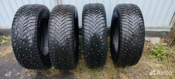 Nokian Tyres Hakkapeliitta 10p SUV 215/65 R16 102T
