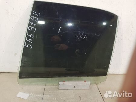 Стекло задней левой двери