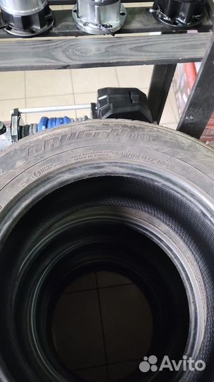 Kumho Crugen HP91 235/65 R17