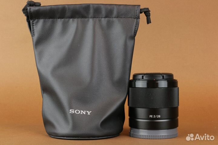 Sony FE 28mm f/2 (id 02252)