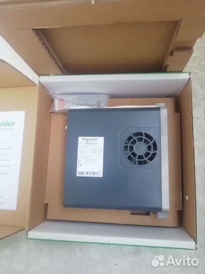 Серво преобразователь Lexium LXM26DU07M3x