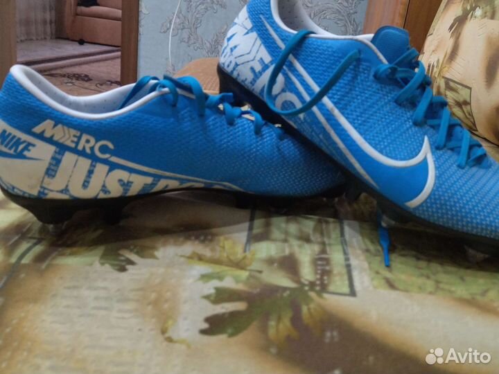 Nike Mercurial Vapor 13