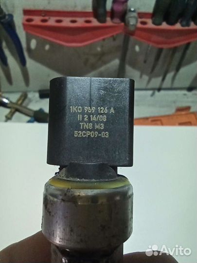 Датчик давления кондиционера vag