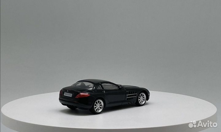 Mercedes-Benz McLaren SLR 1:43 DeAgostini