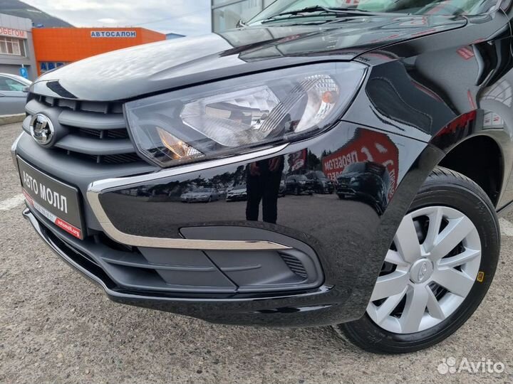 LADA Granta 1.6 МТ, 2023, 14 км