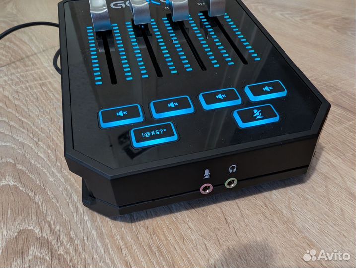 TC helicon GO XLR mini