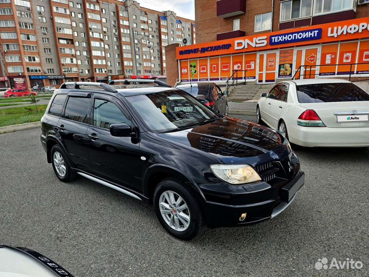 Mitsubishi Outlander 2.4 AT, 2006, 266 000 км