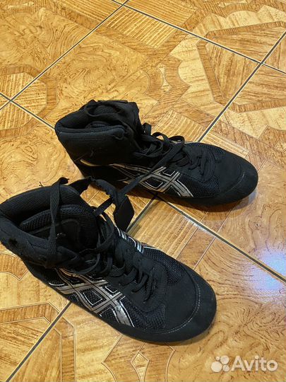 Борцовки asics