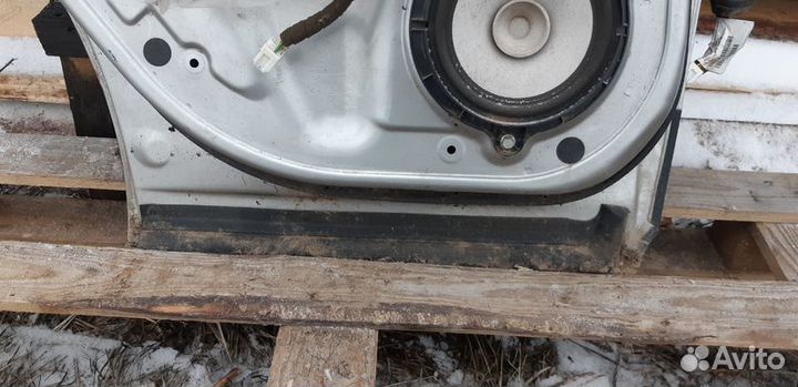 Дверь задняя левая Nissan Qashqai j10 2.0