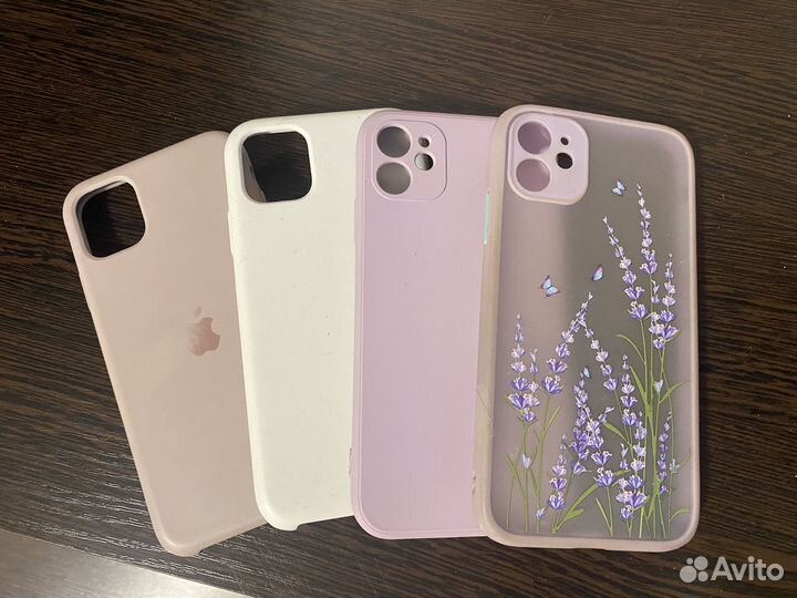 Чехлы на телефон iPhone 11