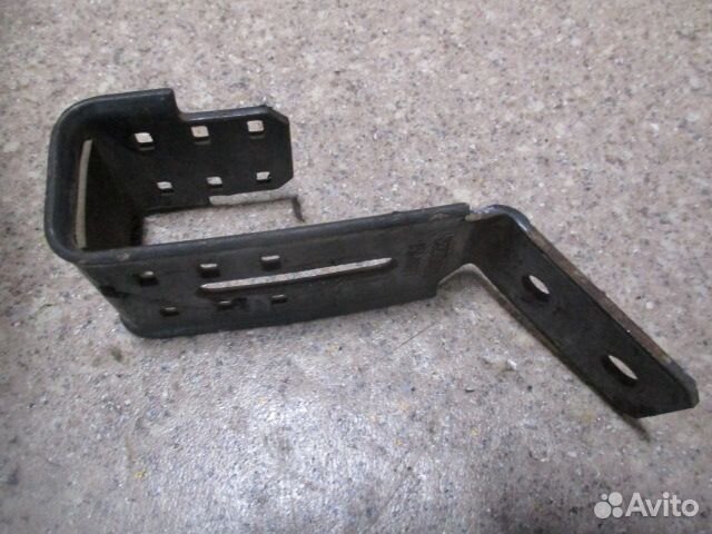 Кронштейн тормозных трубок Scania 1514887