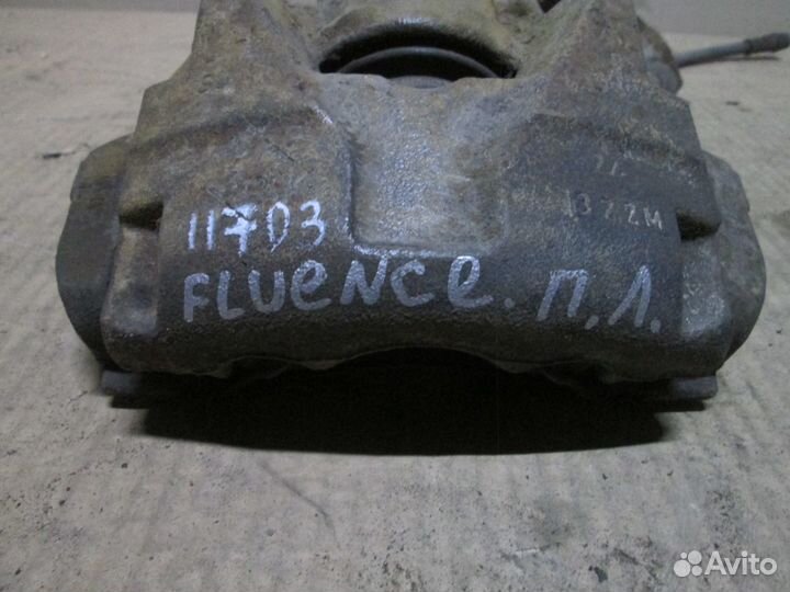 Суппорт тормозной передний левый Renault Fluence