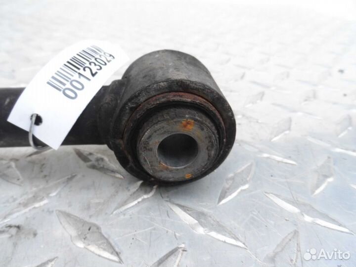 Рычаг задний правый Jeep Grand Cherokee 4 (WK2)