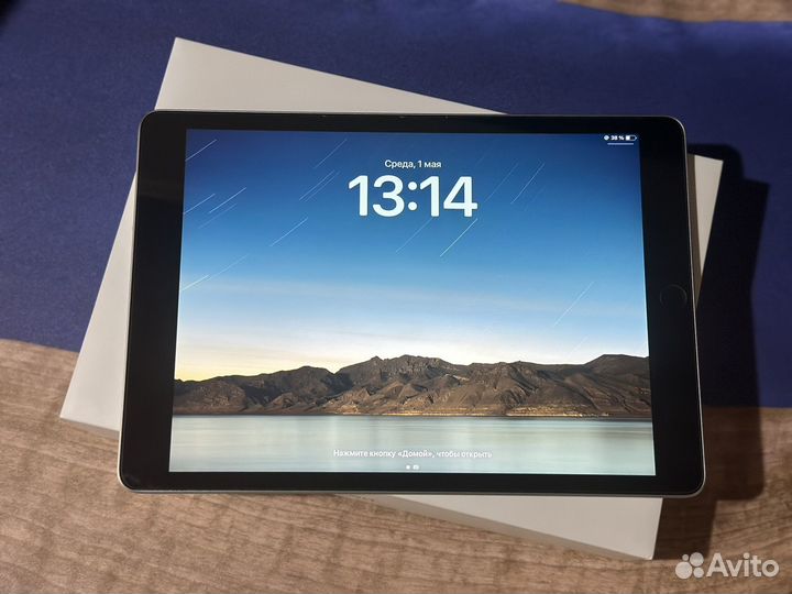 Планшет Apple iPad 10,2