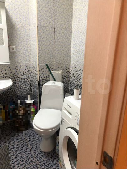 2-к. квартира, 58 м², 1/9 эт.