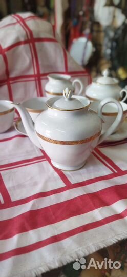 Сервиз чайный золотые узоры лфз