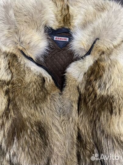 Волчья шуба с капюшоном