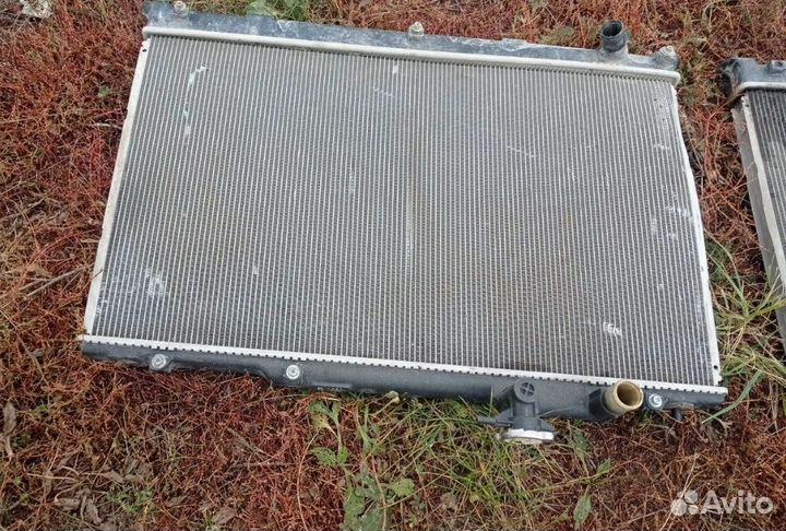 Радиатор охлаждения Mazda cx-7
