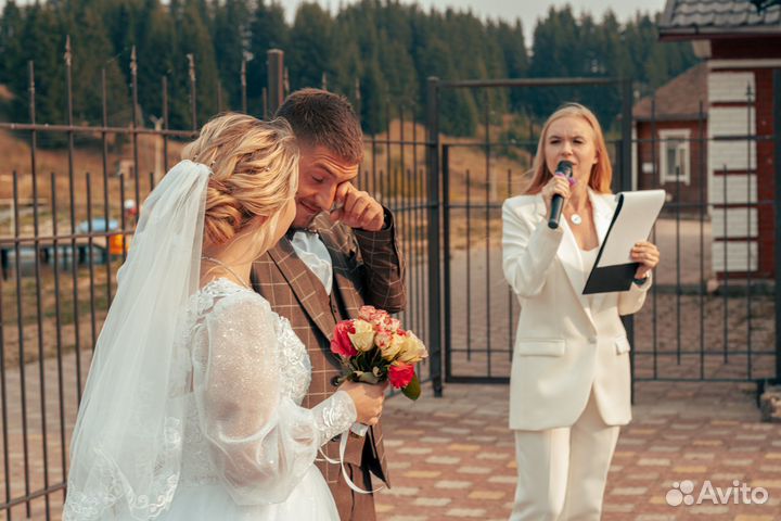 Ведущая на свадьбу (не тамада)