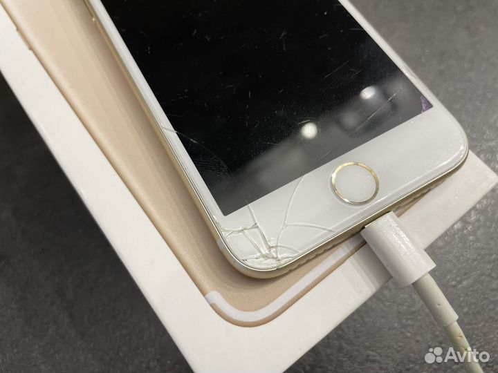 iPhone 7, 32 ГБ