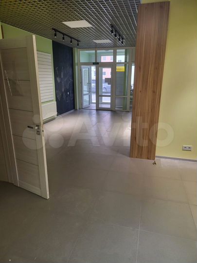 Торговая площадь, 79 м²