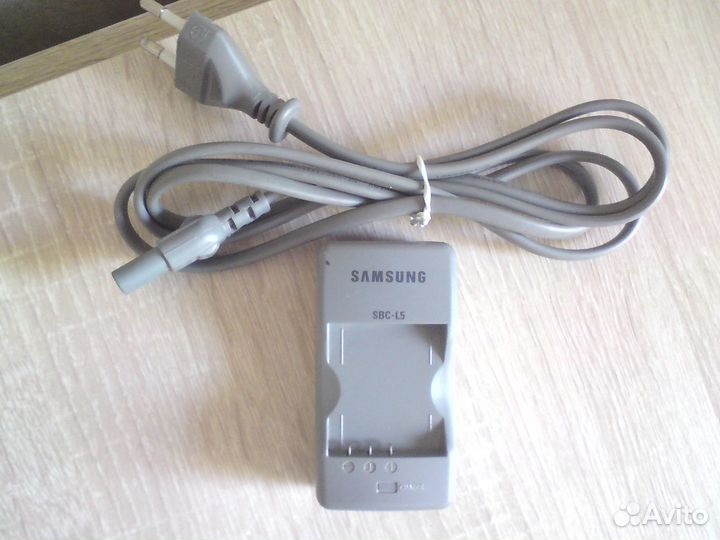 Батери чарджер