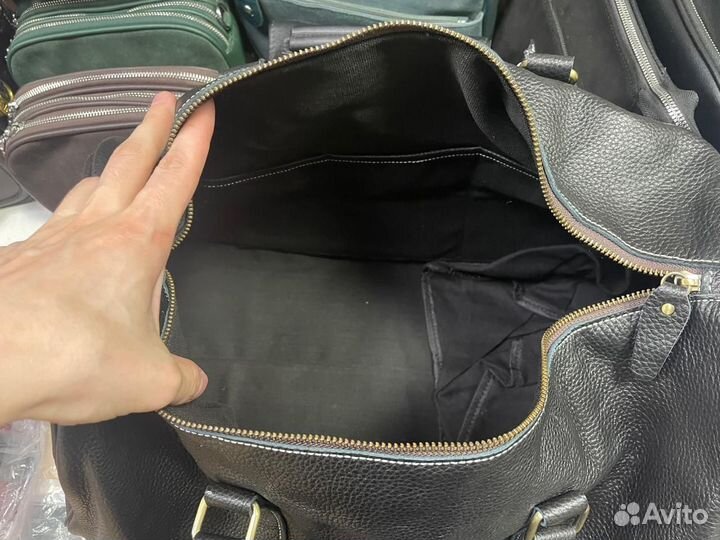 Спортивная кожаная сумка