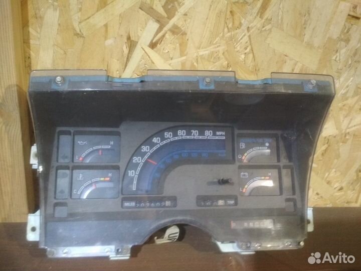 Приборная панель