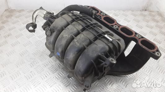 Впускной коллектор бензиновый toyota auris E150 (7