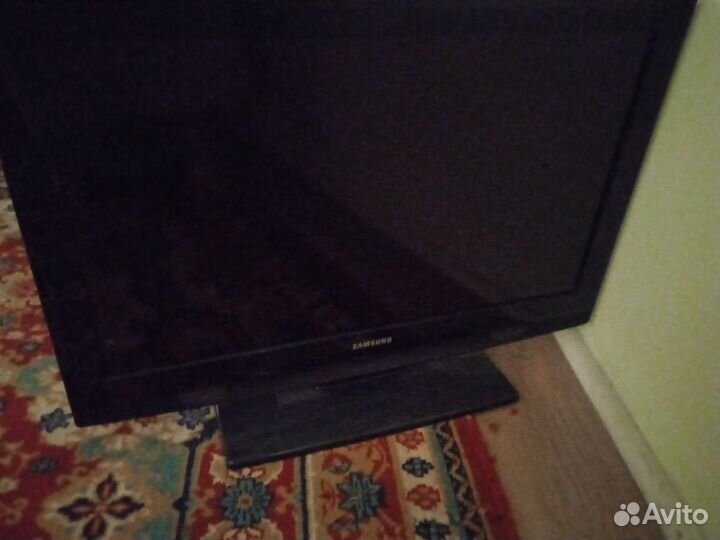 Телевизор Samsung и 