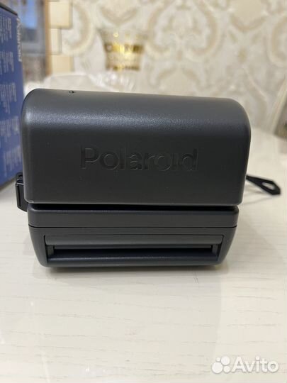 Фотоаппарат моментальный polaroid