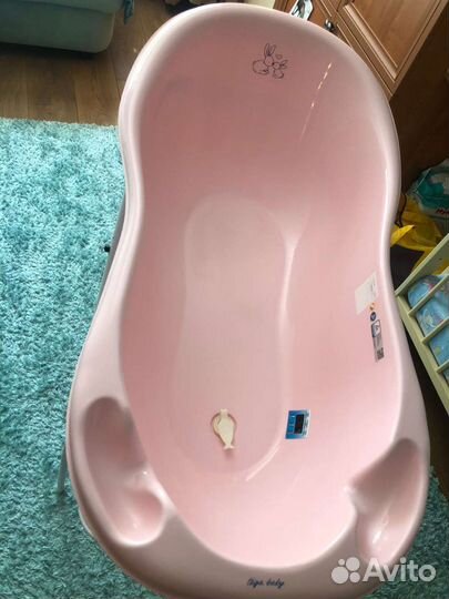 Ванночка для купания с подставкой и горкой