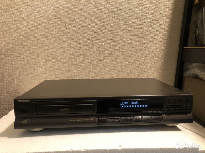 Плеер CD Technics SL-PG360A