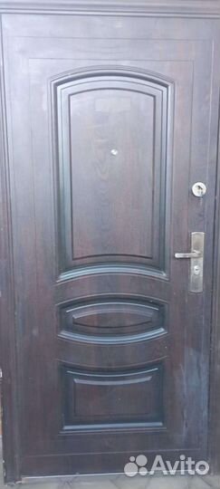 Дверь входная металлическая