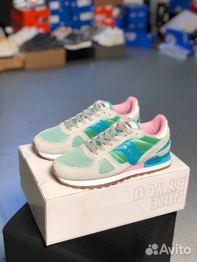 Кроссовки saucony женские