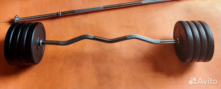 Штанга 25 кг весом (8 по 2,5 кг+ w образный гриф)