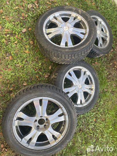 Nokian Tyres Hakkapeliitta 5 225/55 R18 102T