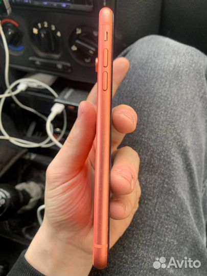 iPhone Xr, 64 ГБ