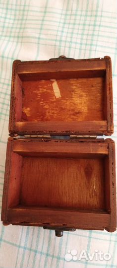 Шкатулка из дерева