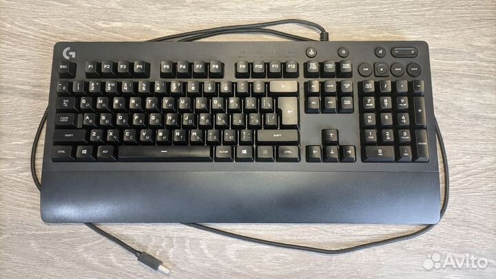 Клавиатура logitech g213