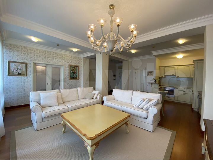 2-к. апартаменты, 98 м², 5/14 эт.